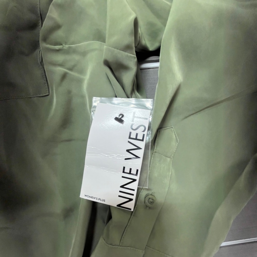 Nine West Womens Plus 0X Olive Green Button Down Shirt Long Sleeve Pocket - Picture 3 of 7